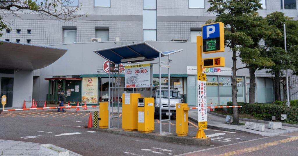 福岡ソフトリサーチパーク 駐車場