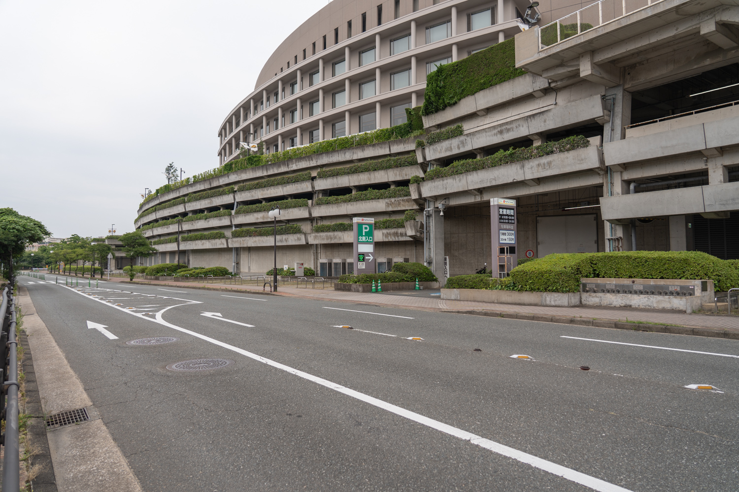 福岡ドーム北側入口