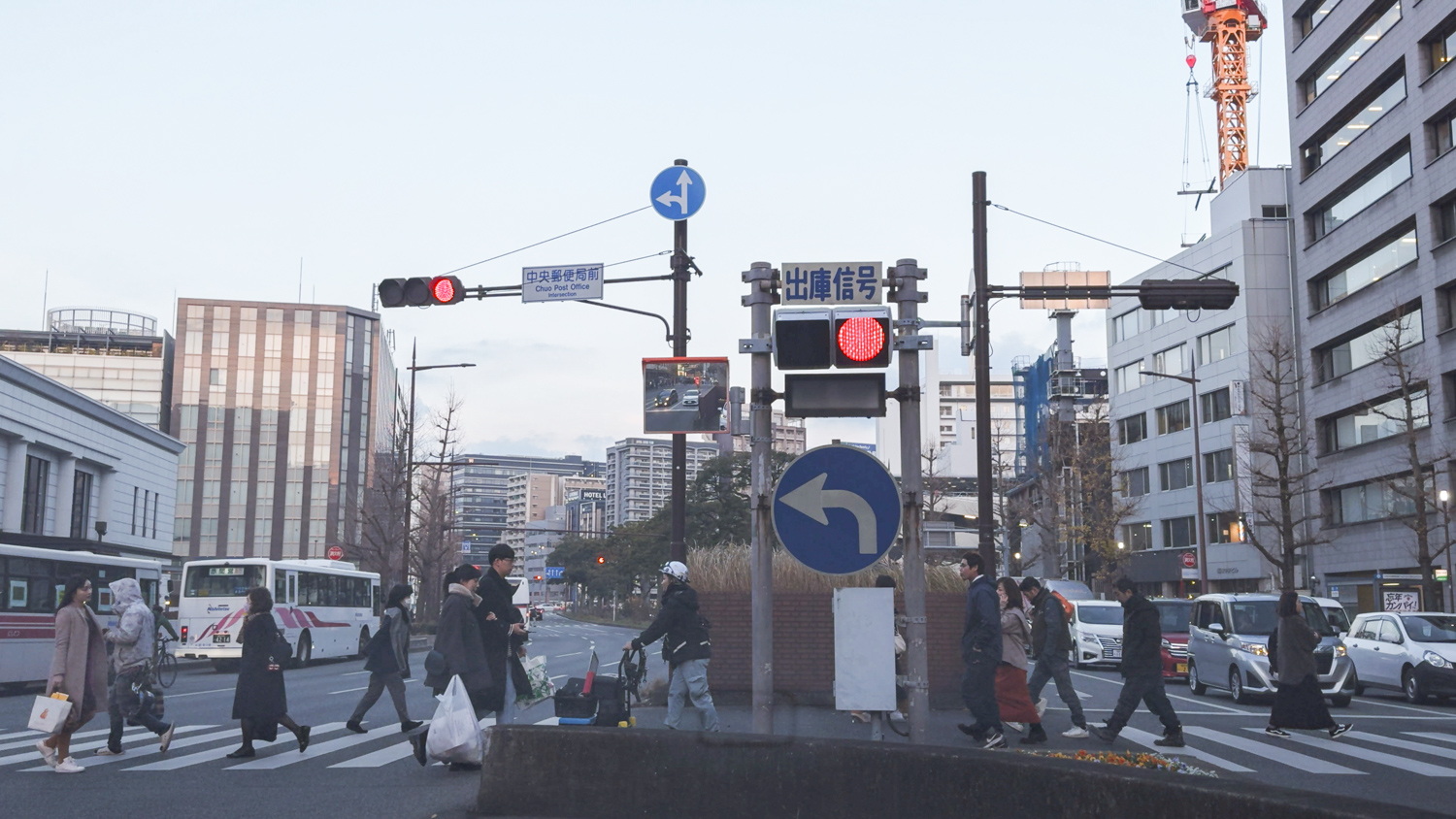 天神地下街北駐車場 出口の合流