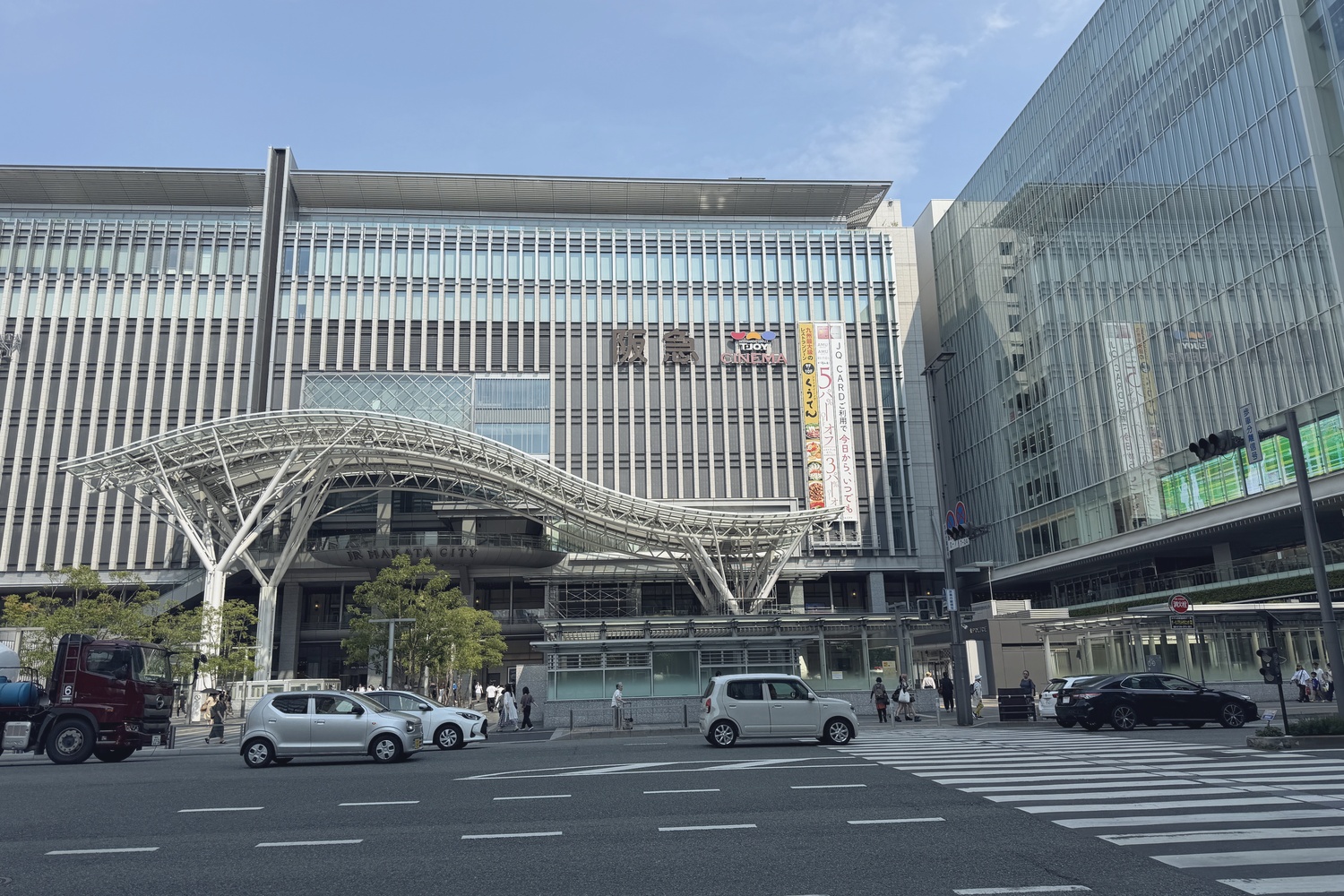 博多阪急の外観