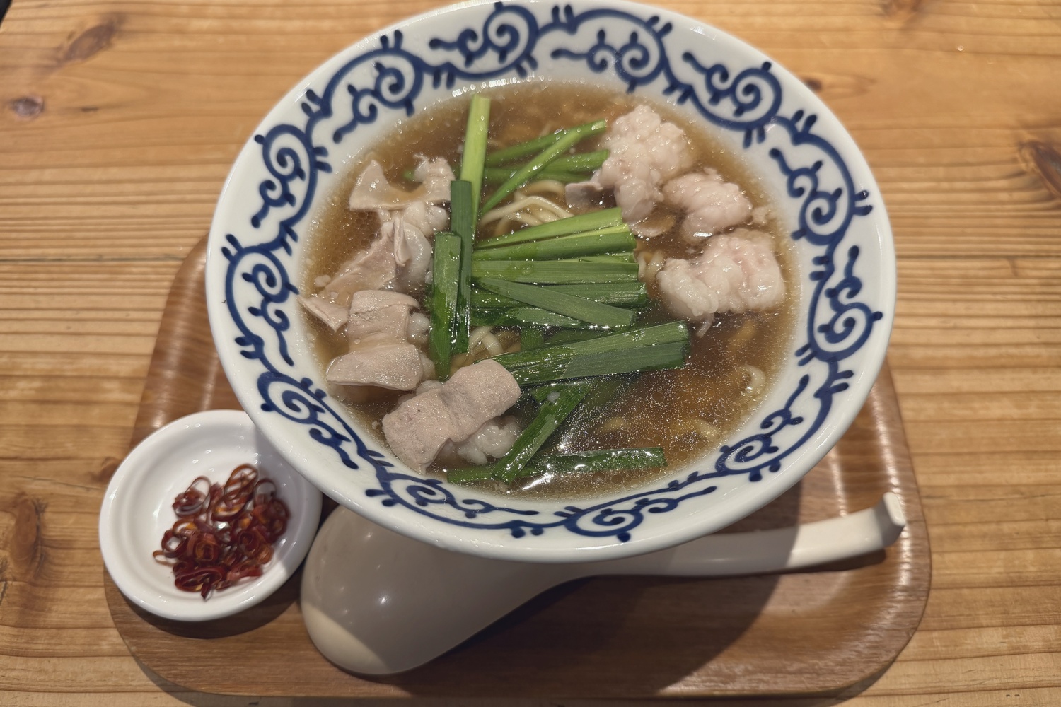 人気メニューNo.1のモツらーめん