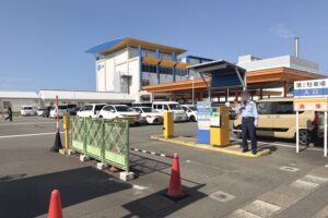 ボートレース福岡第2駐車場の入口(入庫ゲート)