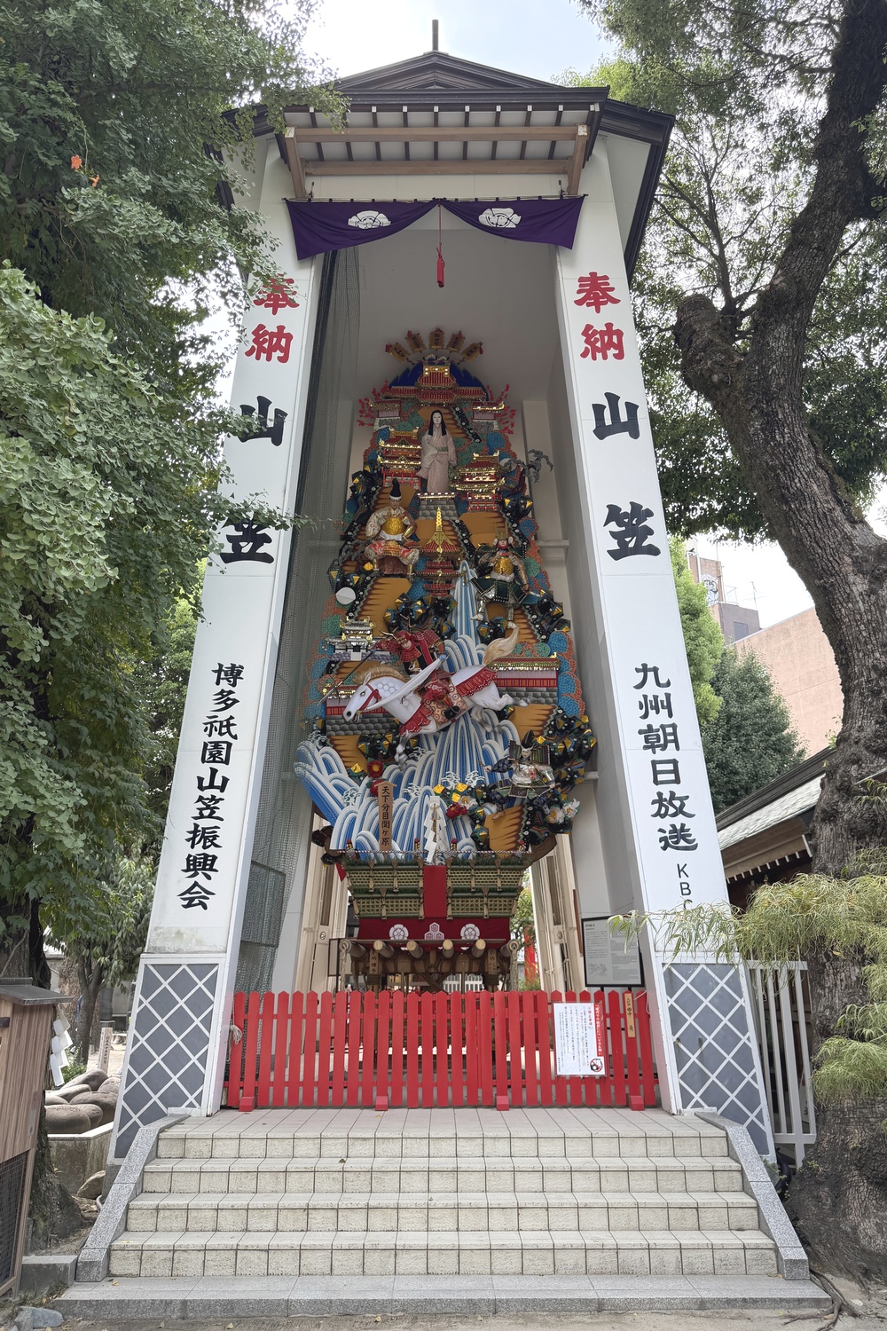 櫛田神社の常設飾り山笠の表