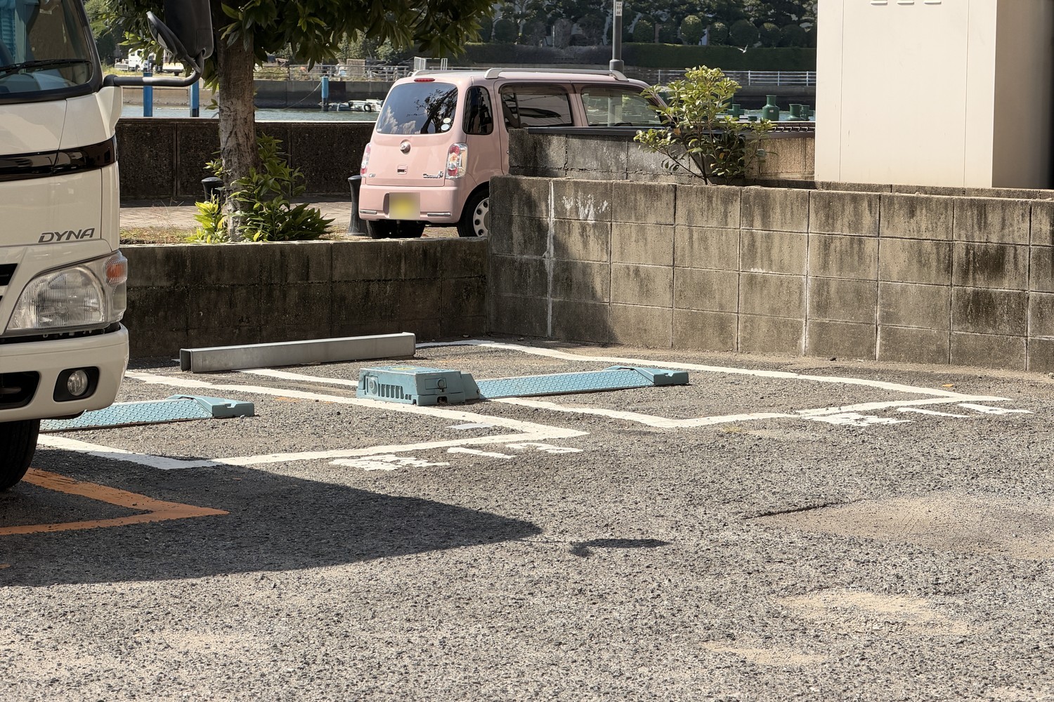 パラカ福岡市築港本町第1の軽自動車専用の駐車スペース