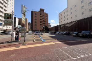 タイムスペース築港本町第6駐車場の外観